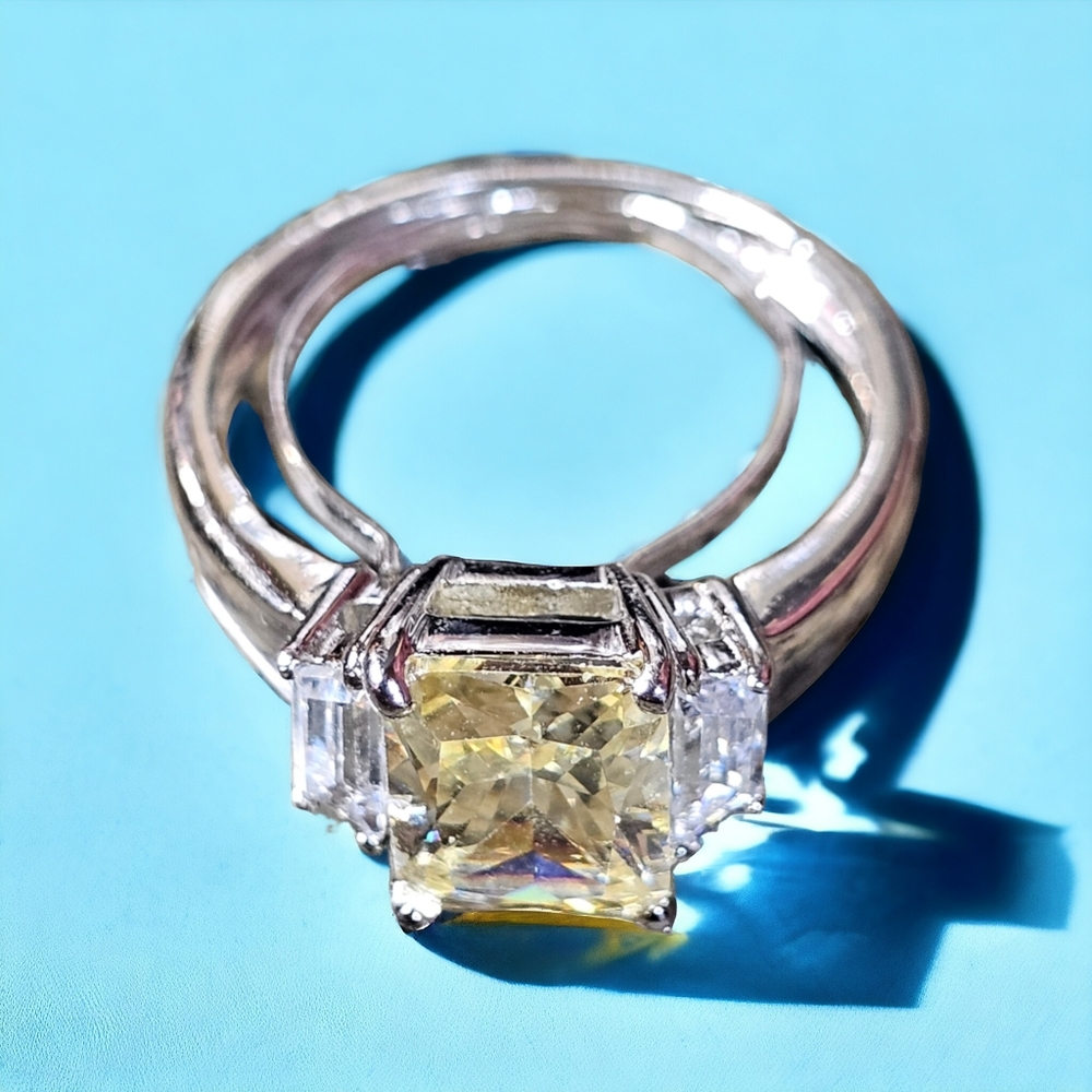 Rings - Picture 2 of 5